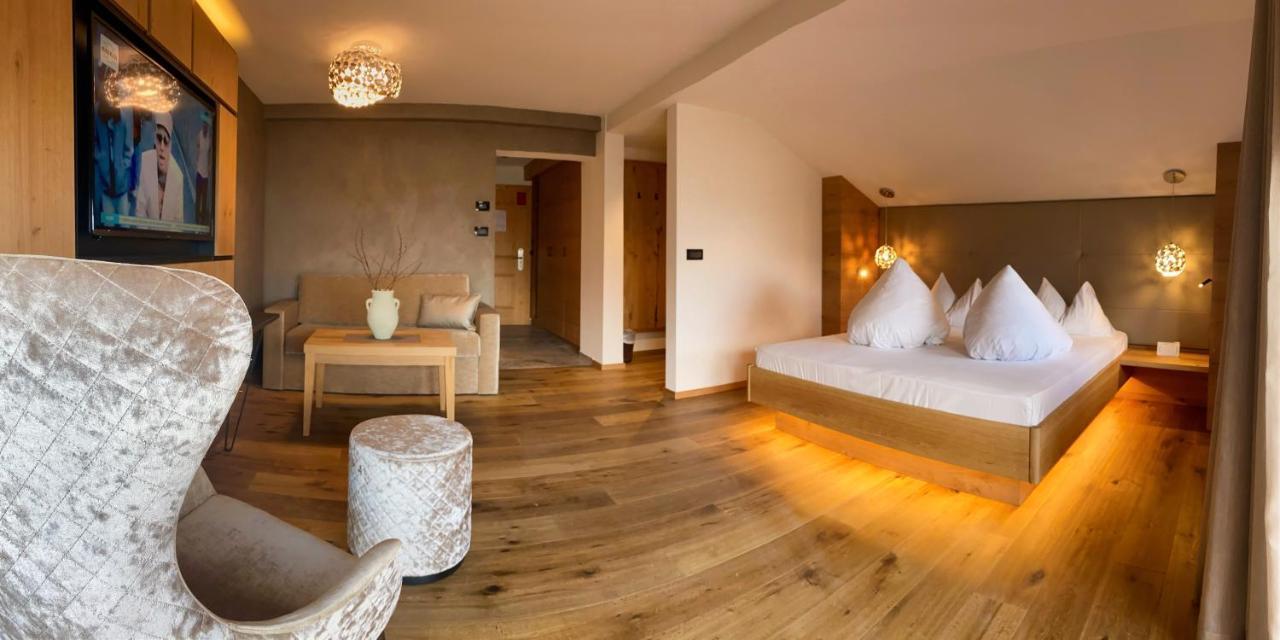 Hotel Panorama Schenna Exteriör bild